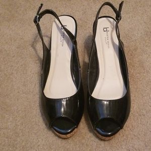 peeptoe wedges